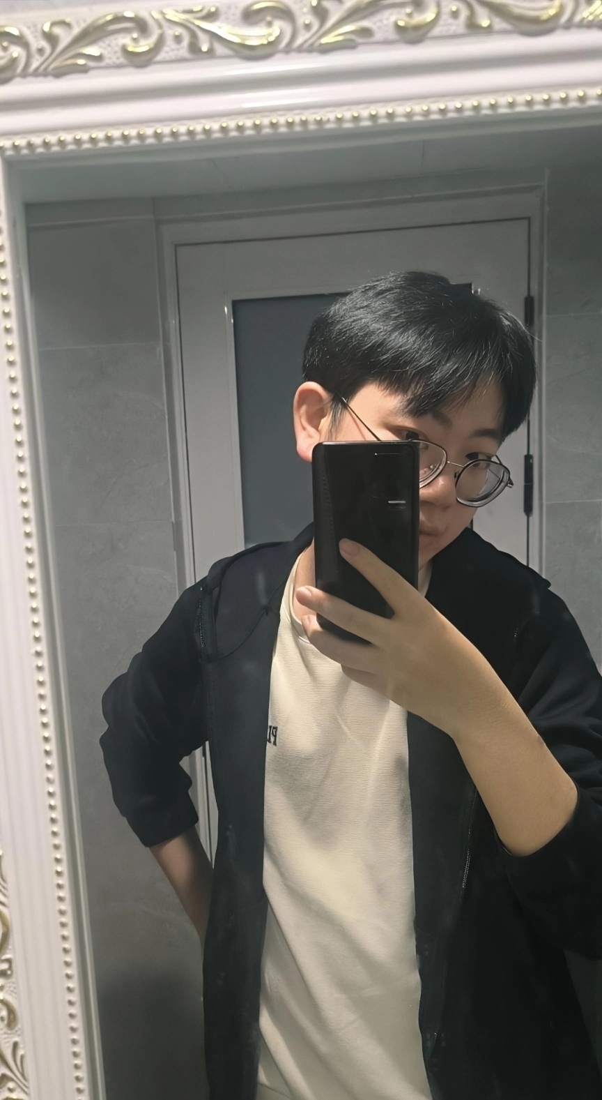 闫彦霖